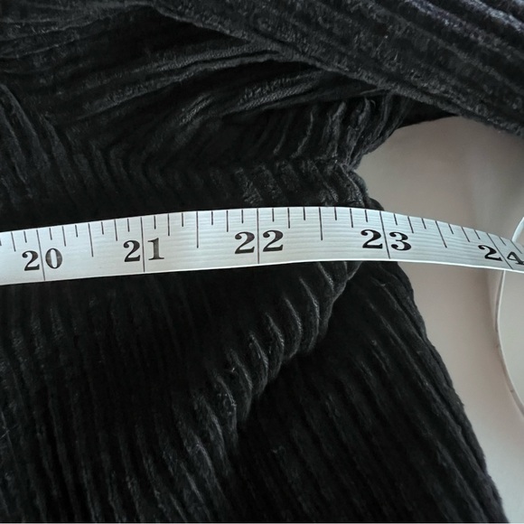 J Jill Heritage Tumbled Cord Coat in Black size Large - Picture 11 of 13